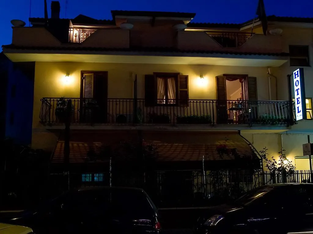 Hotel Louis I Ciampino